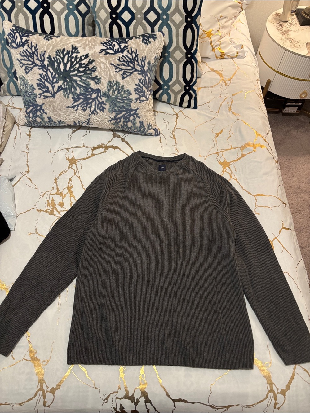 GAP Men's Ribbed Crewneck Sweater - Charcoal Gray